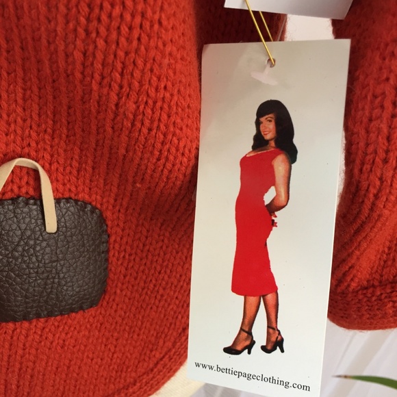 Bettie Page Vintage-Reproduction Sweater (Rust) - Picture 5 of 5